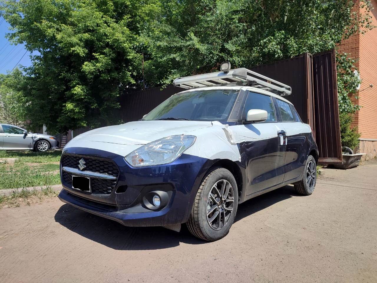 Suzuki Swift Iconic Hatchback New